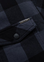 Kapuzen isoliert Flanellhemd Pioneer