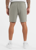 Herren Sweatshorts SMALL LOGO NUGGET - Dusty Salvia